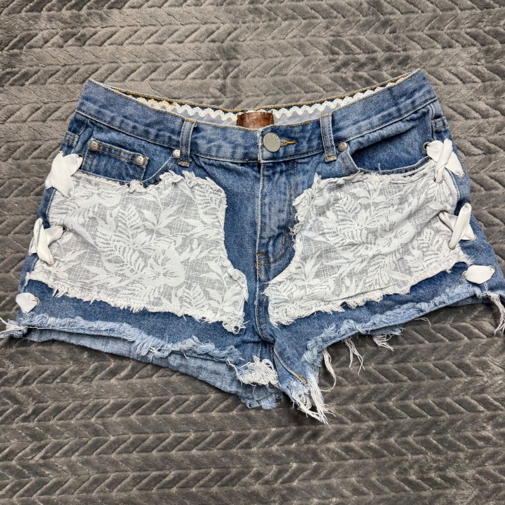 POL Denim Shorts L Blue Excellent Lace Up Boho Distressed JFP153 (1938)